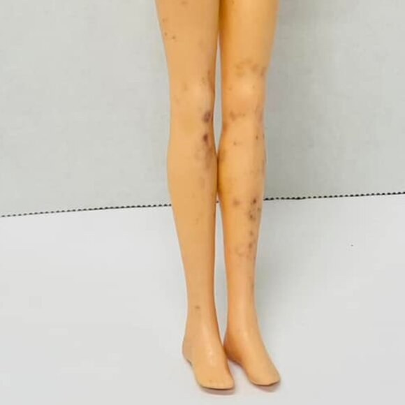 1985 Vintage Jetta , Jem and The Misfits Doll Black and silver hair - Picture 9 of 9